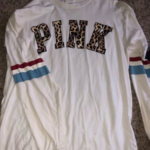 VS PINK Long Sleeve T-Shirt size small